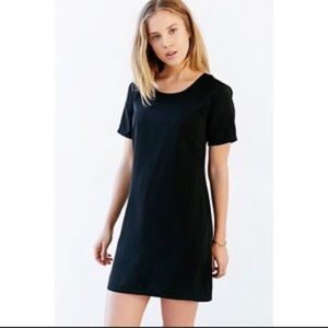 UO kimchi blue black shift dress